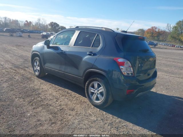 2021 CHEVROLET TRAX KL7CJPSB0MB304017 Photo 2