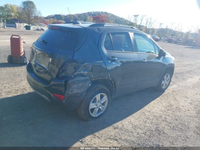 2021 CHEVROLET TRAX KL7CJPSB0MB304017 Photo 3