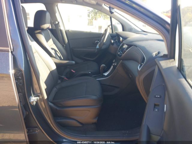 2021 CHEVROLET TRAX KL7CJPSB0MB304017 Photo 4