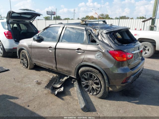 2018 MITSUBISHI OUTLANDER SPORT JA4AP3AU2JZ027727 Photo 2