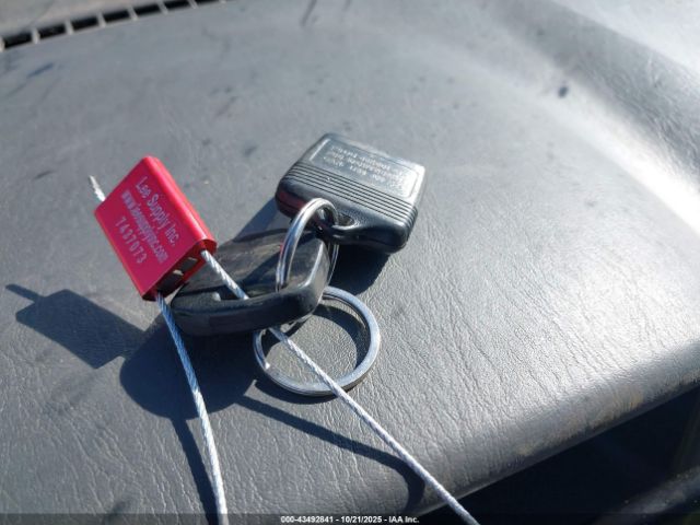 2003 FORD ESCAPE 1FMCU93153KB79232 Photo 10