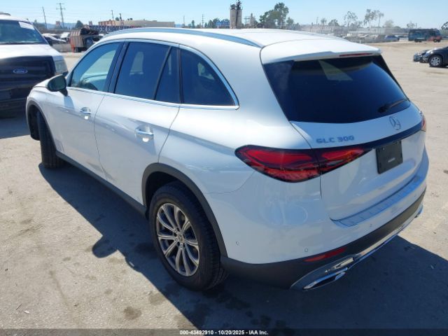 2023 MERCEDES-BENZ GLC 300 W1NKM4HB1PF046253 Photo 2