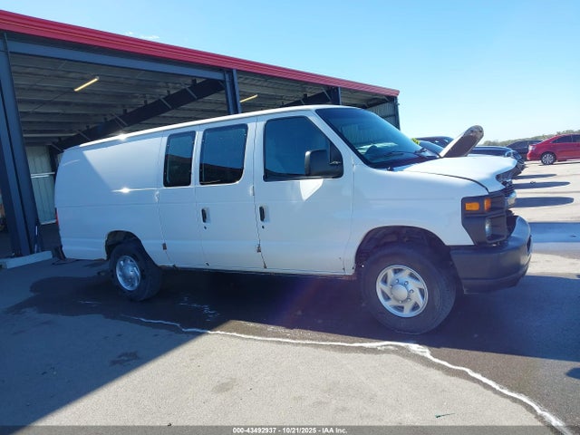 Ford E-250 Commercial 2014 1FTNS2EL8EDA92506 Image 13