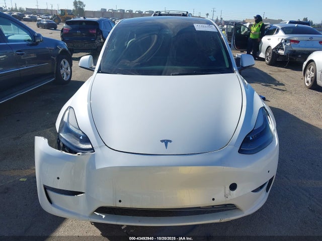 7SAYGDEFXNF484838 Tesla Model Y