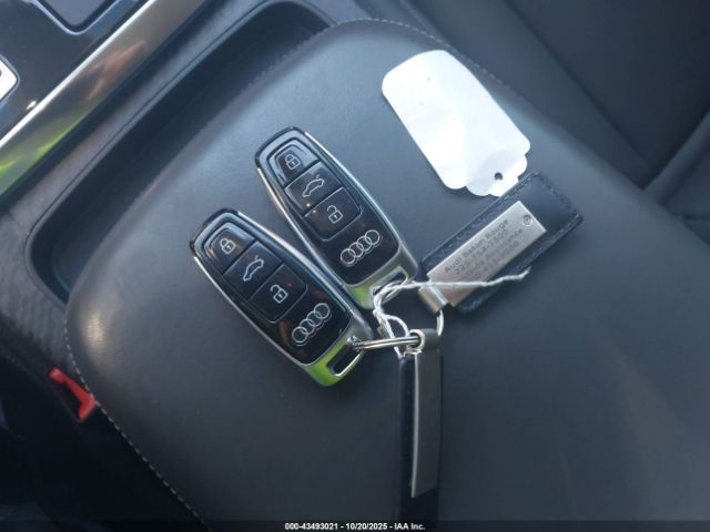 2019 AUDI Q8 WA1CVAF12KD006831 Photo 10