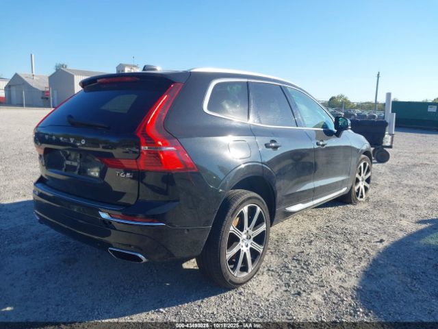 2018 VOLVO XC60 YV4A22RL1J1076889 Photo 3