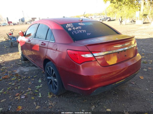 2014 CHRYSLER 200 1C3CCBBB7EN192871 Photo 2