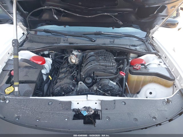 43493065 :رقم المزاد ، 2C3CDXHG6FH852311 vin ، 2015 Dodge Charger Sxt مزاد بيع