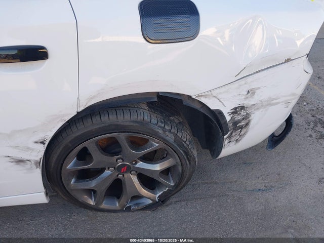 43493065 :رقم المزاد ، 2C3CDXHG6FH852311 vin ، 2015 Dodge Charger Sxt مزاد بيع