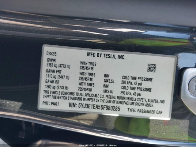 2025 TESLA MODEL 3 5YJ3E1EA5SF980285 Photo 8