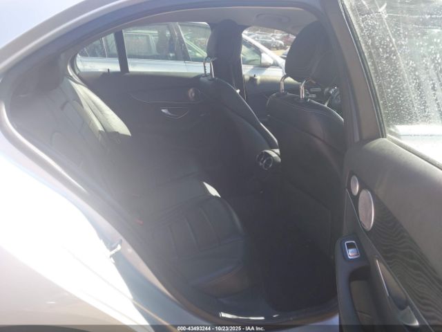2016 MERCEDES-BENZ C 300 55SWF4KB5GU153062 Photo 7