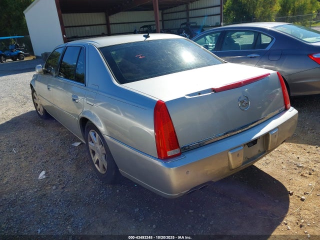 2007 CADILLAC DTS 1G6KD57Y47U237599 Photo 2