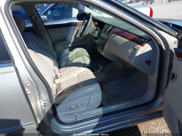 2007 CADILLAC DTS 1G6KD57Y47U237599 Photo 4