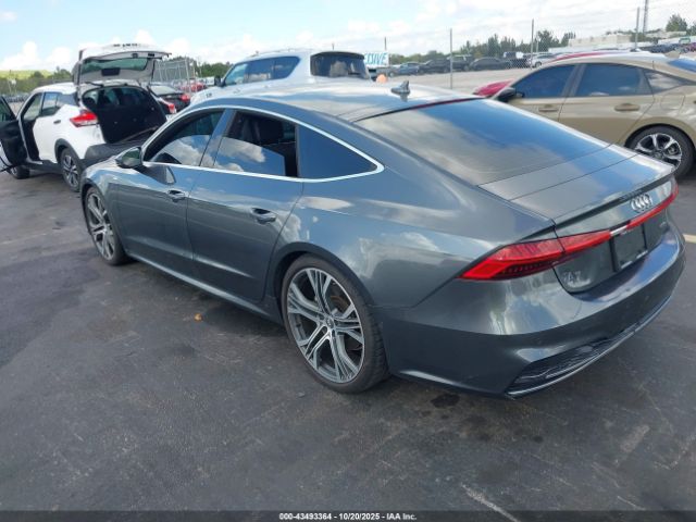 2019 AUDI A7 WAUV2AF26KN017824 Photo 2