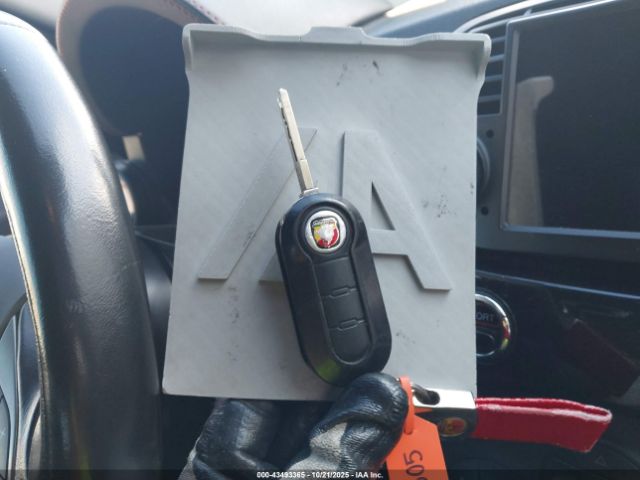 2013 FIAT 500 3C3CFFFH6DT633983 Photo 10