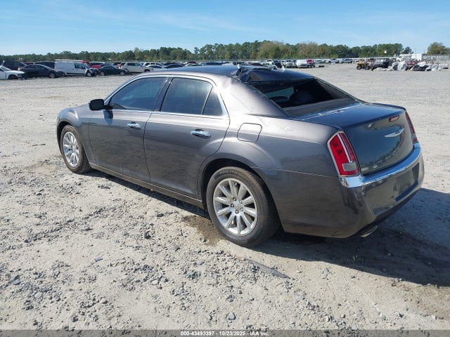 Продажа на аукционе авто 2014 Chrysler 300c, vin: 2C3CCAET3EH117964, номер лота: 43493397