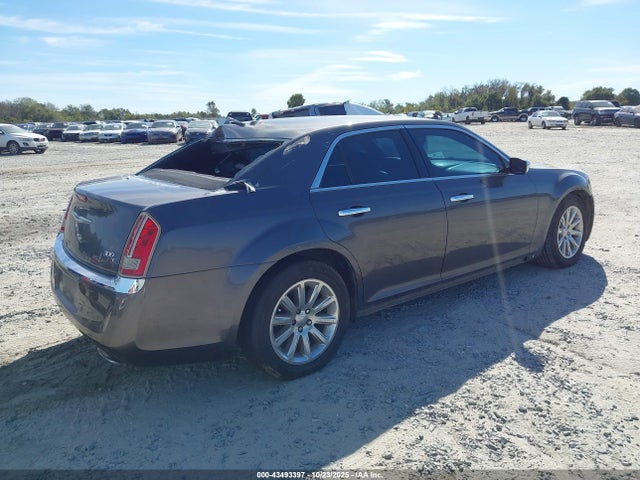 Продажа на аукционе авто 2014 Chrysler 300c, vin: 2C3CCAET3EH117964, номер лота: 43493397