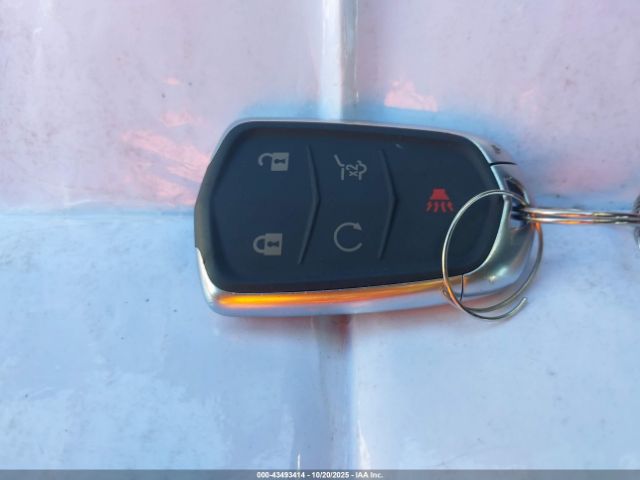 2021 CADILLAC XT5 1GYKNGRS3MZ141972 Photo 10