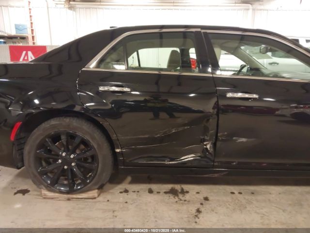 2018 CHRYSLER 300 2C3CCAKG3JH165207 Photo 5