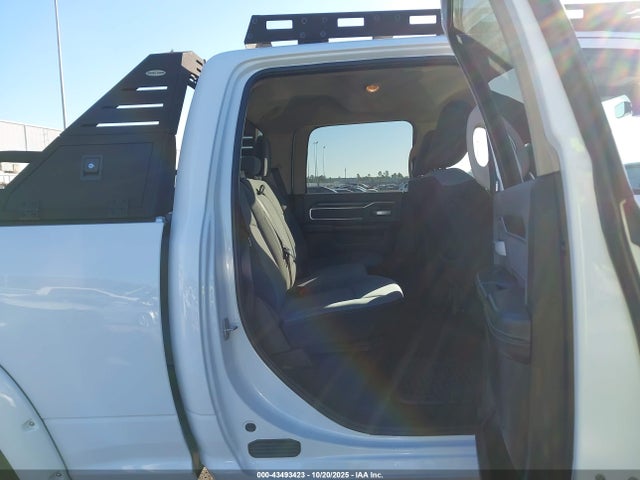 3C6UR5DL7KG587151 RAM 2500