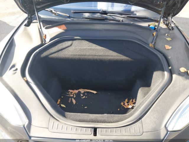 2016 TESLA MODEL S 5YJSA1E26GF131743 Photo 9