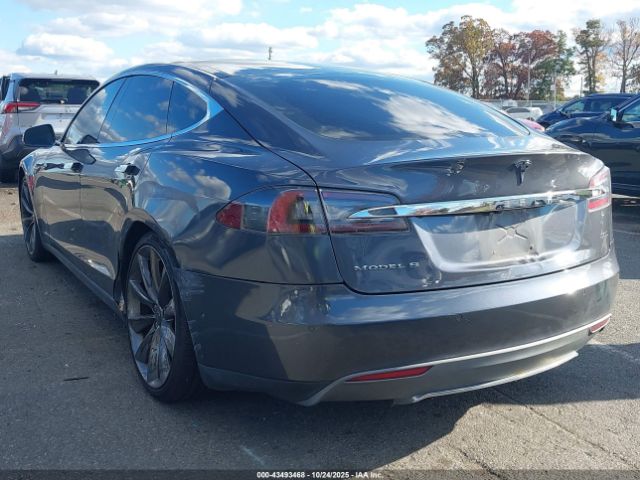 2016 TESLA MODEL S 5YJSA1E26GF131743 Photo 2