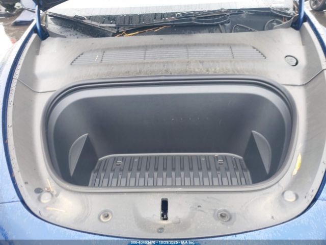 2023 TESLA MODEL Y 7SAYGDEE7PF664045 Photo 9
