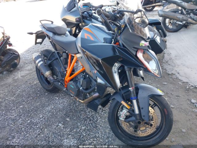 2023 KTM 1290 VBKV69408PM972708