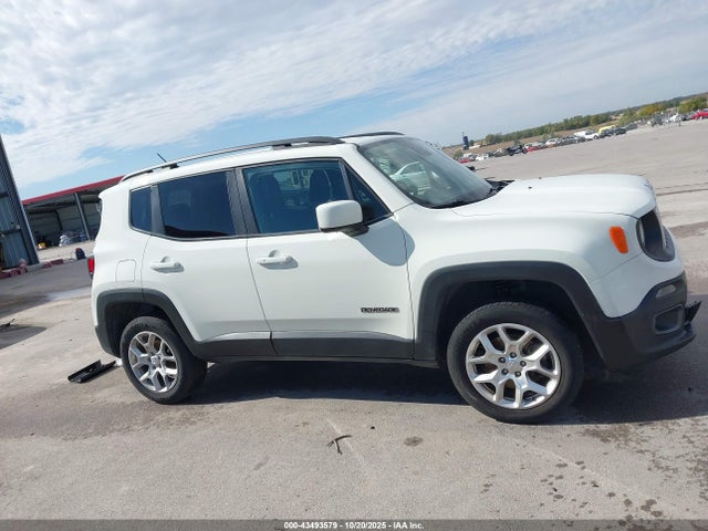 Jeep Renegade Latitude 2016 ZACCJBBT7GPC92411 Image 13