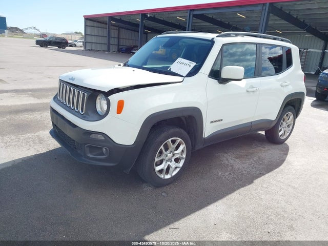 Jeep Renegade Latitude 2016 ZACCJBBT7GPC92411 Image 2