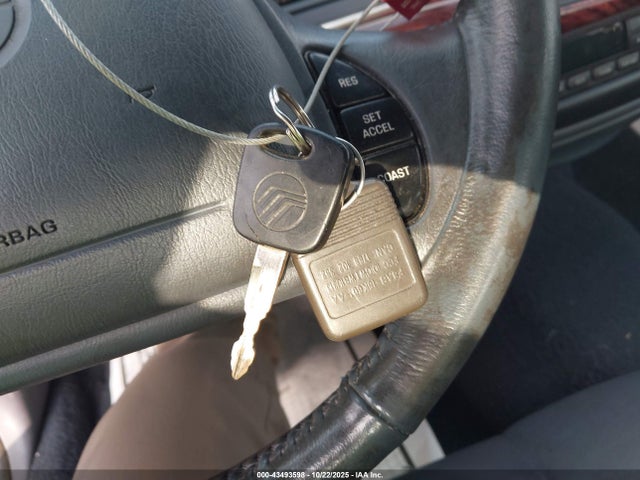 43493598 :رقم المزاد ، 2MEFM75W1YX666736 vin ، 2000 Mercury Grand Marquis Ls مزاد بيع