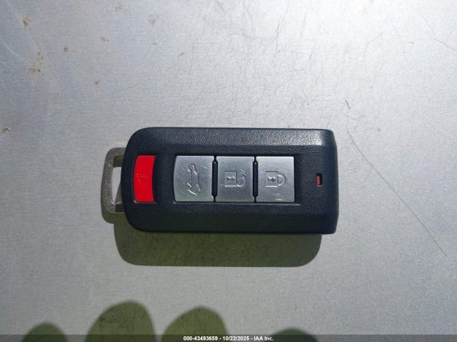 2020 MITSUBISHI OUTLANDER JA4AD3A30LZ042648 Photo 10