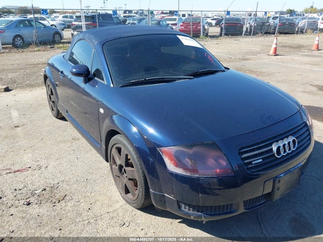 2002 AUDI TT TRUTC28N021004357 Photo 0