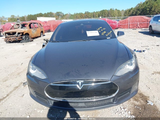43493710 :رقم المزاد ، 5YJSA1S2XFF095168 vin ، 2015 Tesla Model S 70d/85d/p85d مزاد بيع