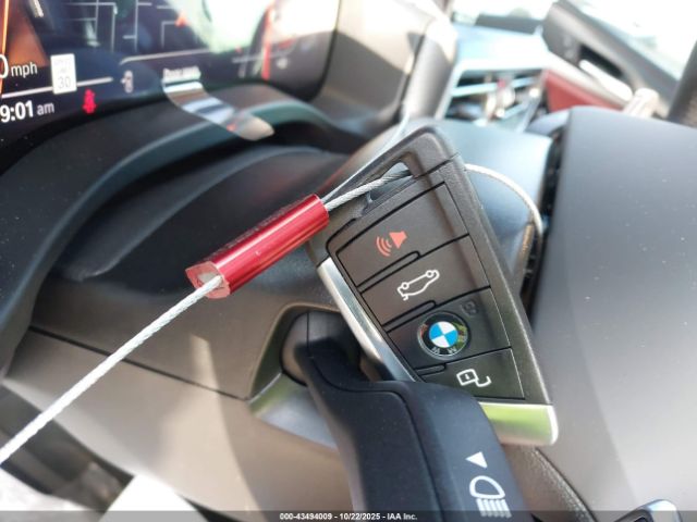 2025 BMW X4 5UX33DT08S9084993 Photo 10