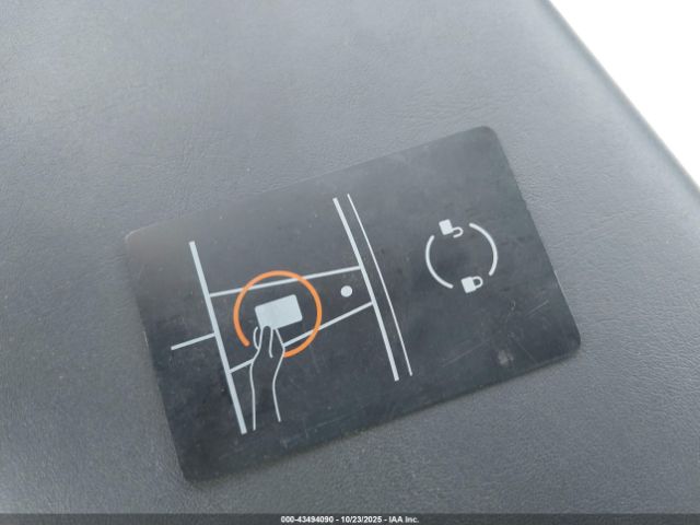 2023 TESLA MODEL Y 7SAYGDEF9PF777746 Photo 10