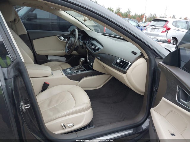 Audi A7 2017 WAUW2AFC6HN090648 Image 5