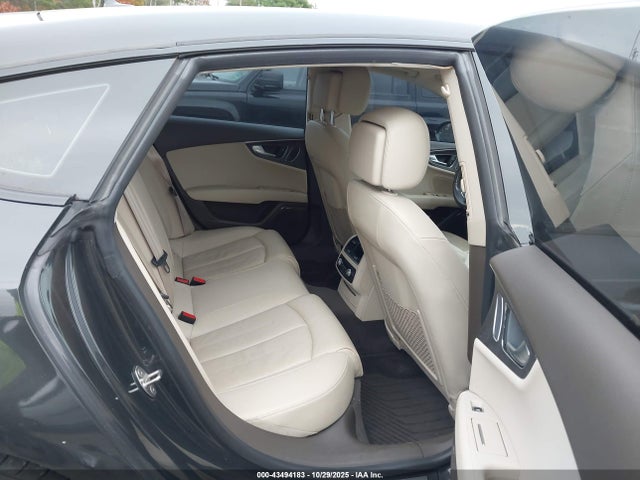 Audi A7 2017 WAUW2AFC6HN090648 Image 8