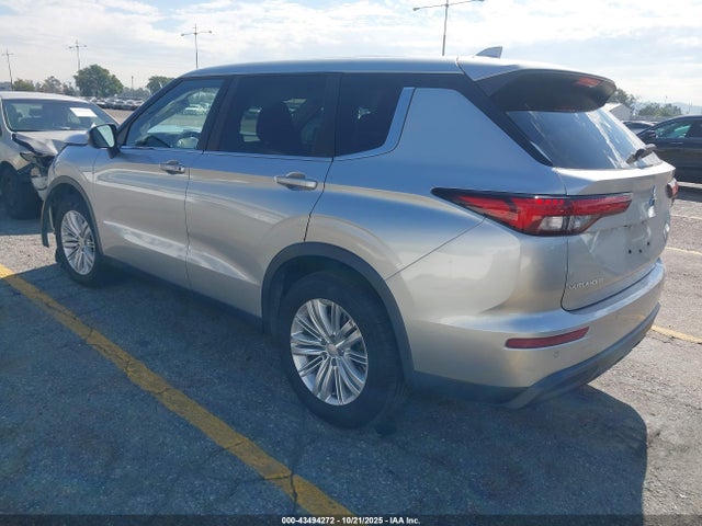 2022 MITSUBISHI OUTLANDER JA4J4TA80NZ006912 Photo 2