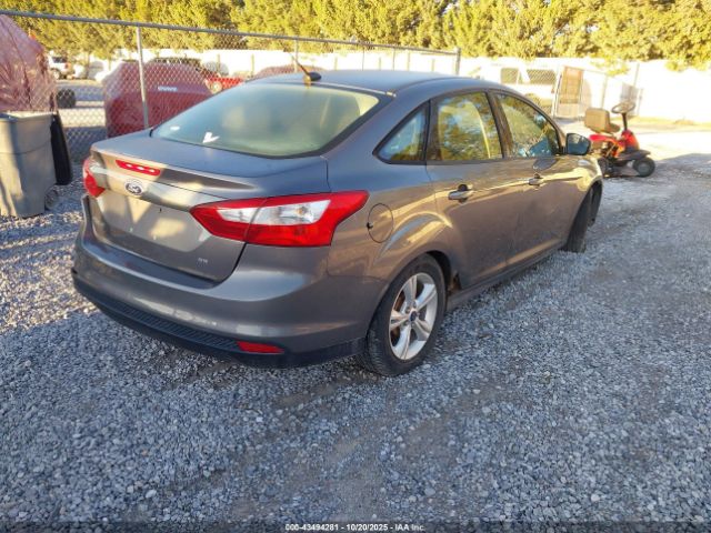 2014 FORD FOCUS 1FADP3F23EL226634 Photo 3