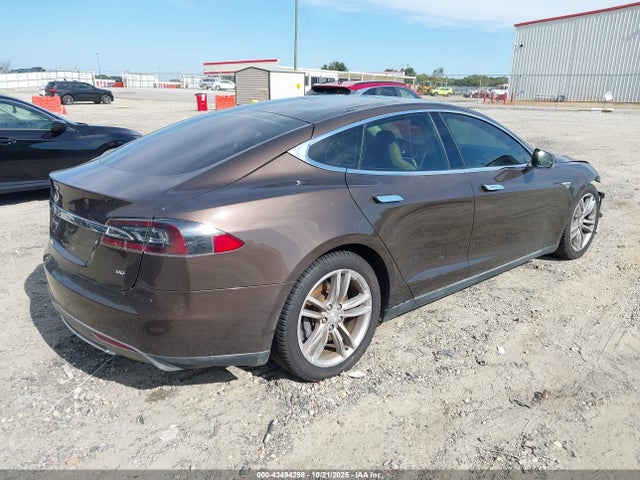 2013 TESLA MODEL S 5YJSA1DN0DFP16244 Photo 3