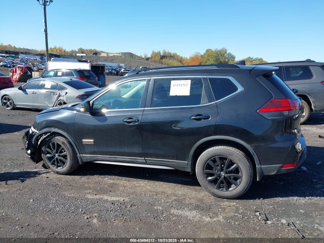 Продаж на аукціоні авто 2017 Nissan Rogue Sv, vin: 5N1AT2MV9HC758082, номер лоту: 43494312
