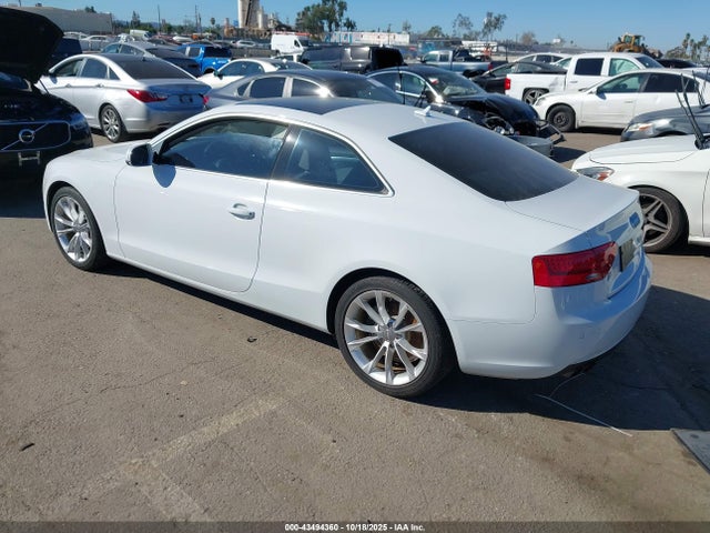 2013 AUDI A5 WAULFAFR3DA047642 Photo 2