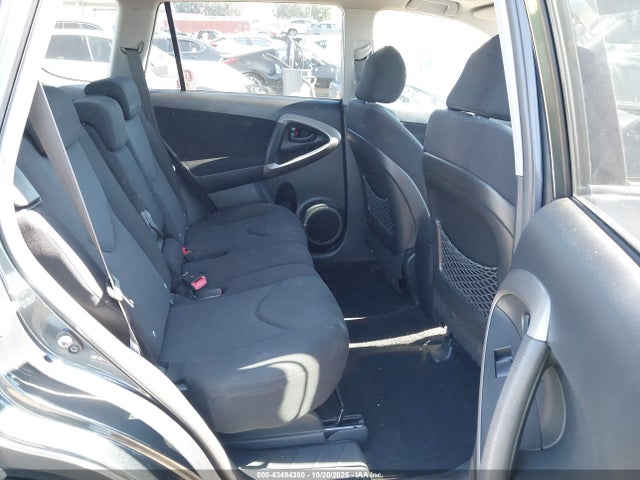 2007 TOYOTA RAV4 JTMBK32V075039438 Photo 7