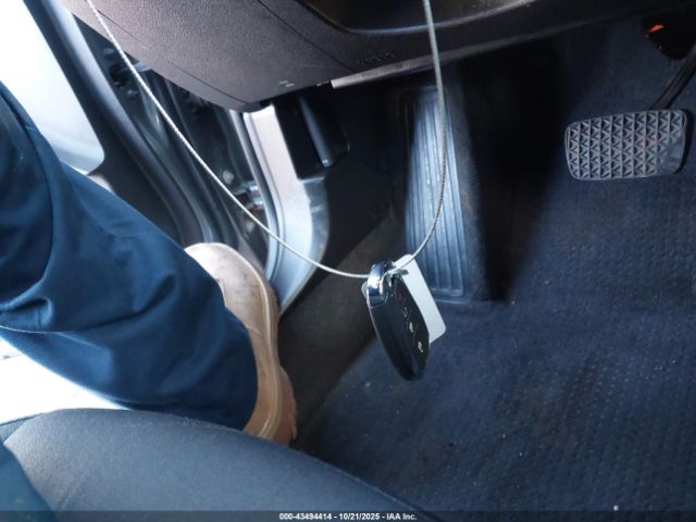 2017 CHEVROLET VOLT 1G1RA6S52HU166422 Photo 10