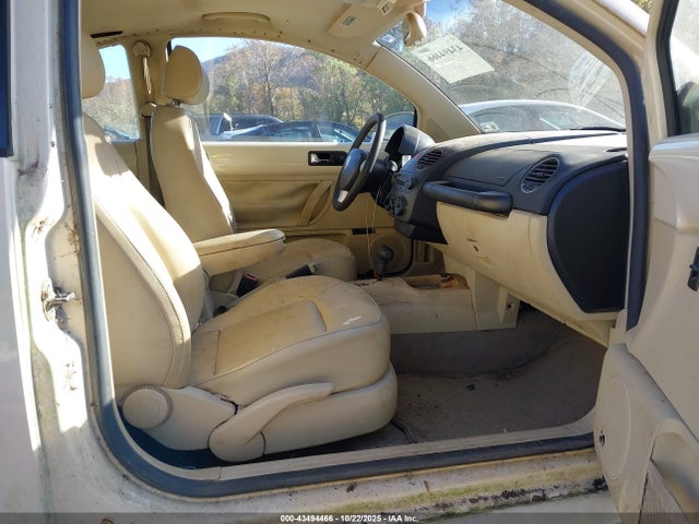 Продажа на аукционе авто 2007 Volkswagen New Beetle 2.5, vin: 3VWEW31C47M518356, номер лота: 43494466