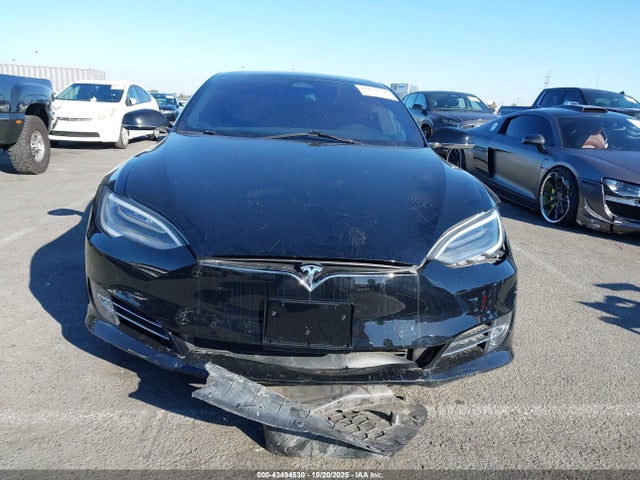 Tesla Model S 100d/75d/long Range/standard Range 2019 5YJSA1E25KF307383 Image 20
