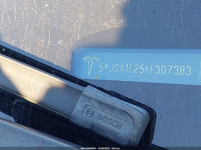2019 TESLA MODEL S 5YJSA1E25KF307383 Photo 8