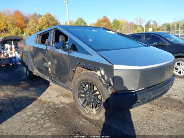 2025 TESLA CYBERTRUCK 7G2CEHED8SA066996