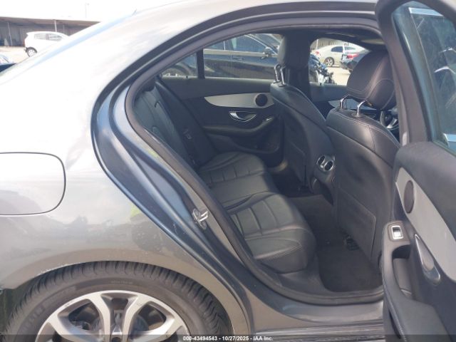 2018 MERCEDES-BENZ C 300 55SWF4JB1JU241812 Photo 7